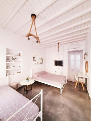 Mykonos Downtown Studio Vrakas